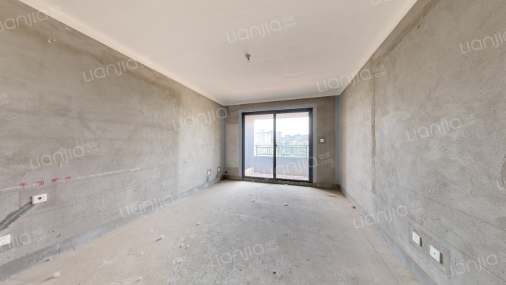 绿地香湖湾3号院二手房实景图