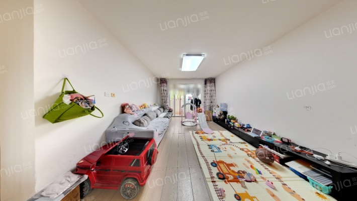 金域蓝湾二手房实景图