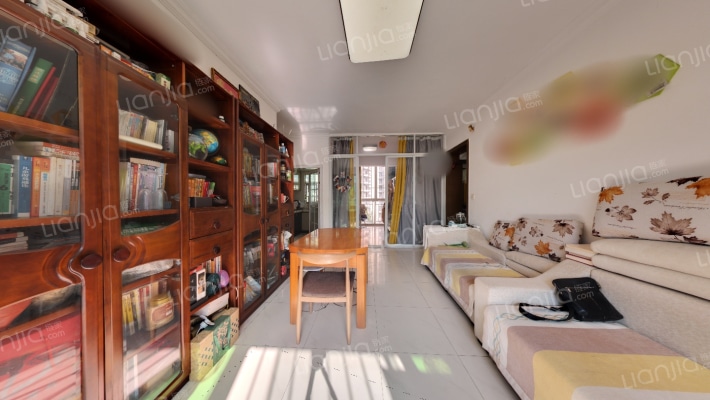 信义假日名城一期沁芳园二手房实景图