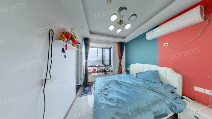 九月庭院二手房实景图