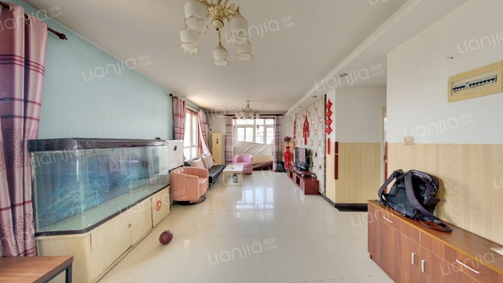 艺术家园二手房实景图