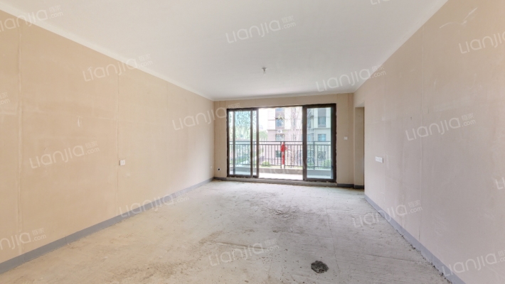 碧桂园双湖城北院二手房实景图