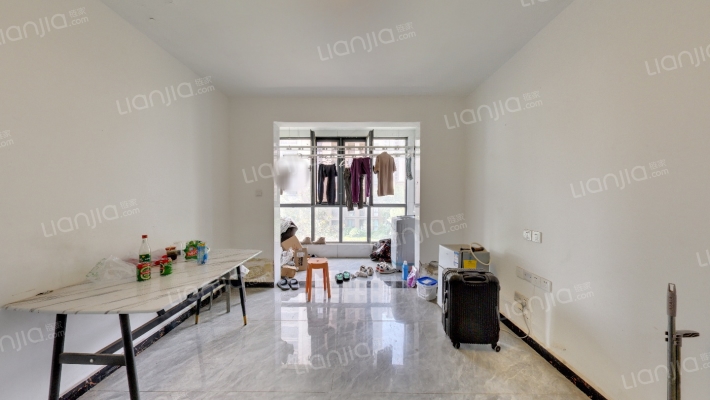 绿都东澜岸二手房实景图