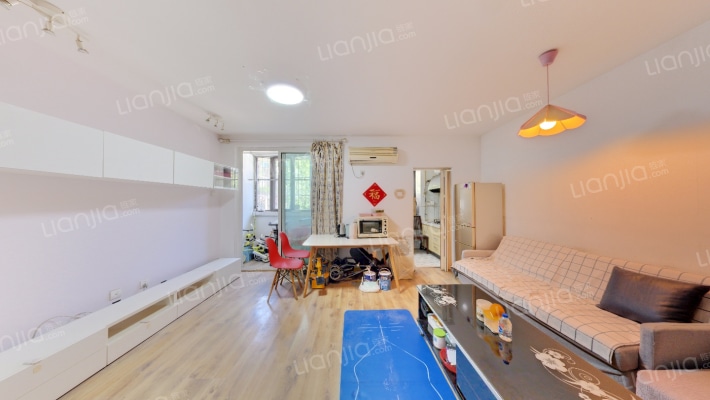 名佳花园四区二手房实景图