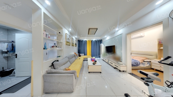 临湖景苑二手房实景图