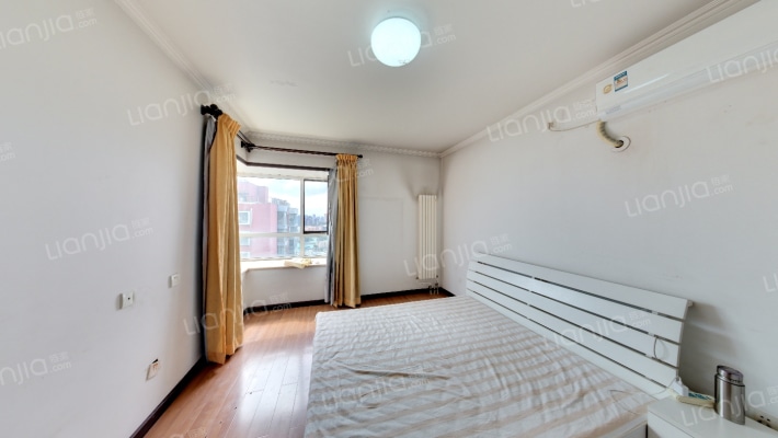 梵谷水郡二手房实景图