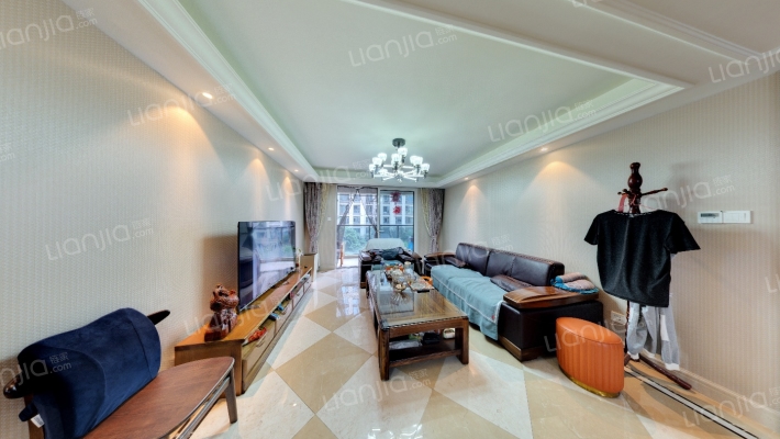 翡翠江南华庭二手房实景图