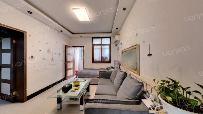 郑新里84号二手房实景图