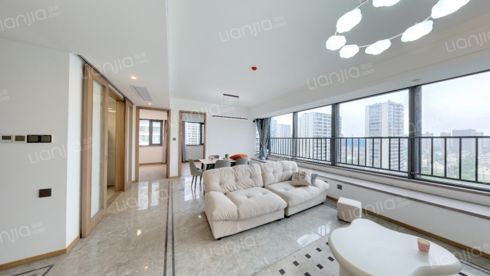 闻博花城二手房实景图