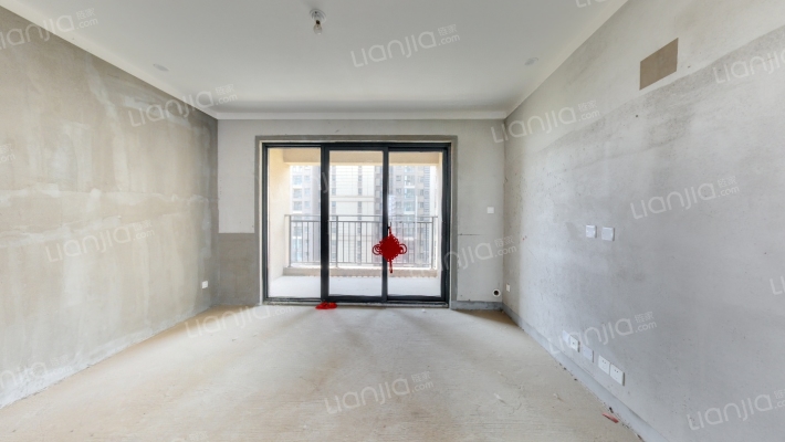 星联御象湖二手房实景图