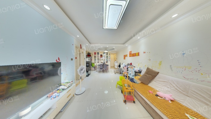 汇港名苑二手房实景图