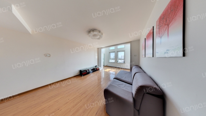 第六大道俊东公寓二手房实景图