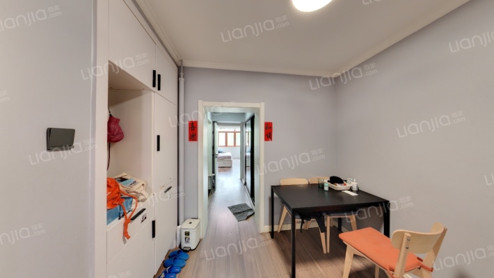 新中西街二手房实景图