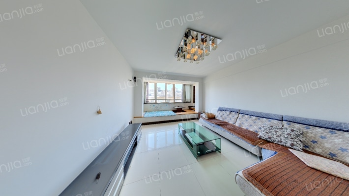 龙畔金泉五期K3区二手房实景图