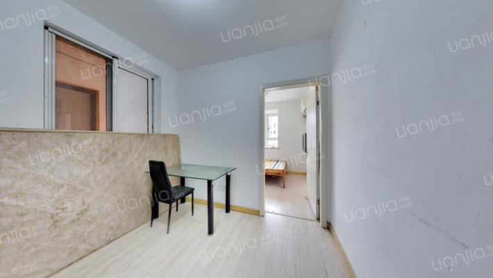 都市阳光嘉苑二手房实景图