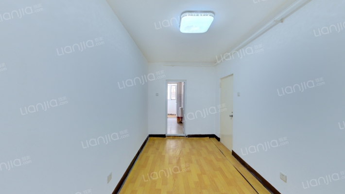 光辉南里二手房实景图