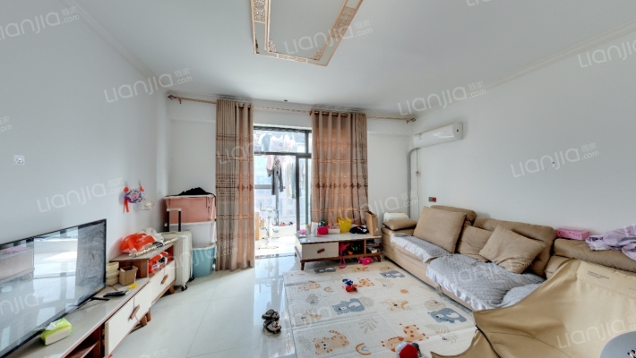 晨胧华庭二手房实景图