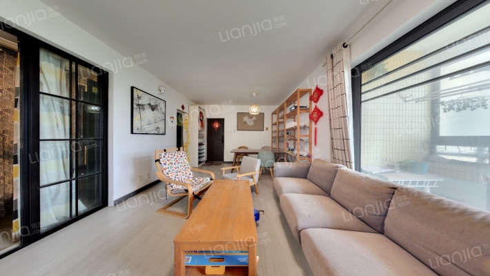 学府花园二手房实景图