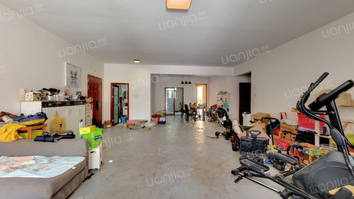 新世界名镌二手房实景图