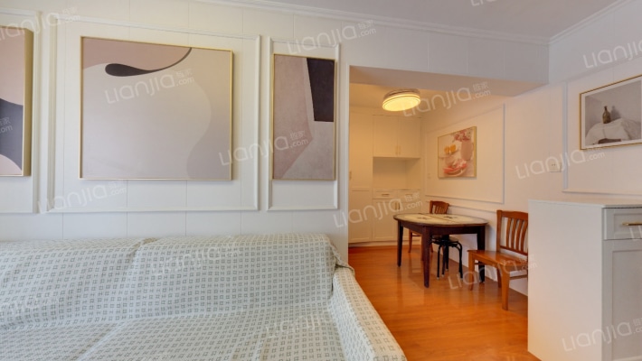 芳邻大厦二手房实景图