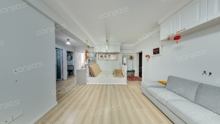 鹏辉新纪元二手房实景图