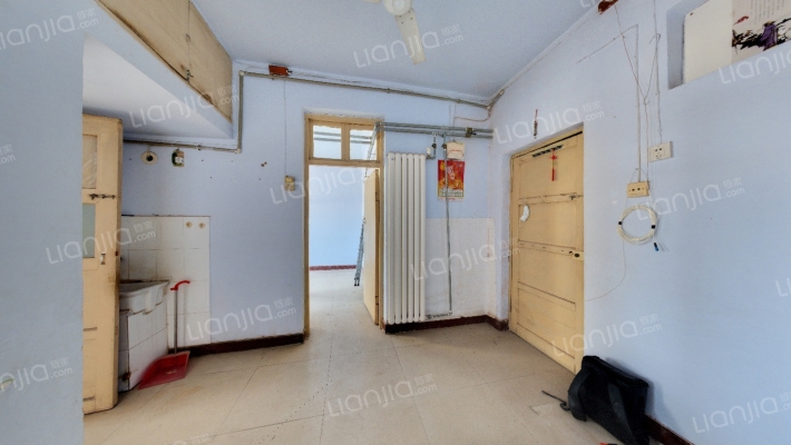 颖河路92号院二手房实景图