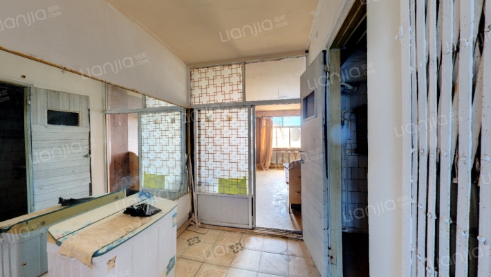 新开街小区二手房实景图