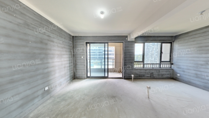 芳泽锦安里二手房实景图