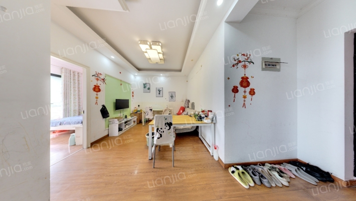 新南郡嘉苑二手房实景图