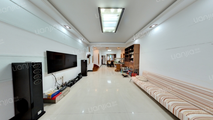 滨江公寓二手房实景图