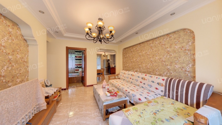 纳帕溪谷御山二手房实景图