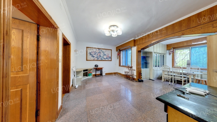 官河公寓二手房实景图