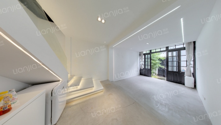 源茂里二手房实景图