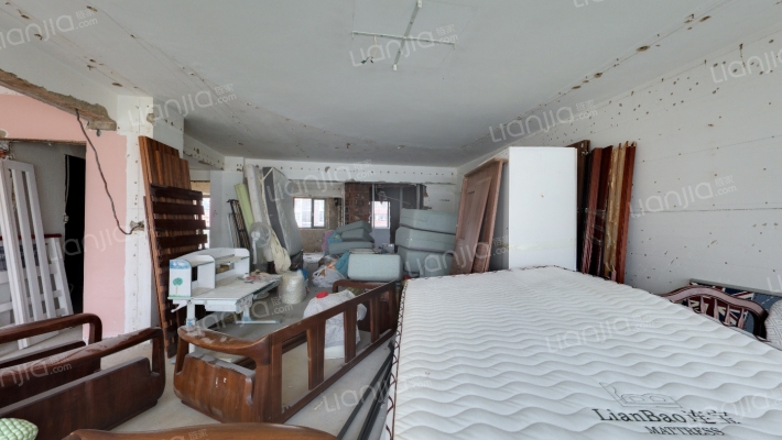 泰华公寓二手房实景图