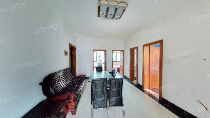 利泰新村二手房实景图