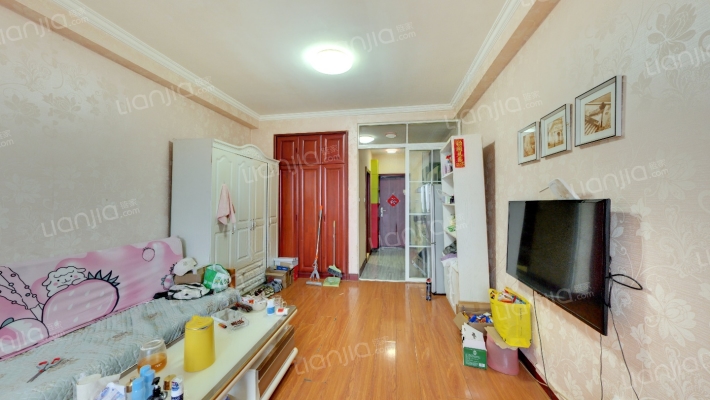 新领地公寓二手房实景图