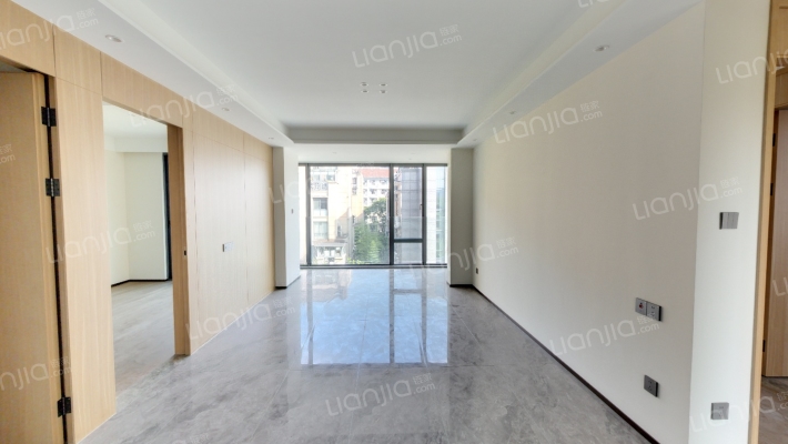 桃李望湖里二手房实景图