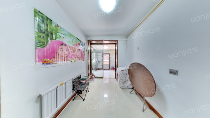 新兴小区二手房实景图