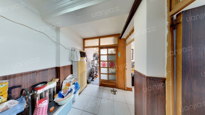 健春里二手房实景图