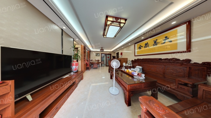 新龙岗花园南区二手房实景图