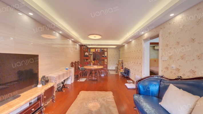 云顶翠峰一期二手房实景图