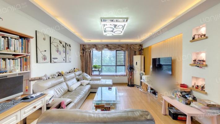 信步闲庭二手房实景图