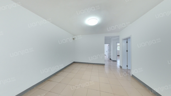 质量时报家属院二手房实景图