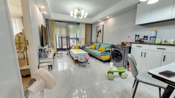 香格名苑二手房实景图