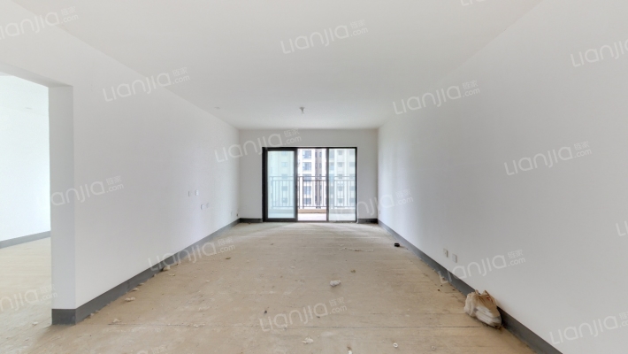 雅居乐春森湖畔东区二手房实景图