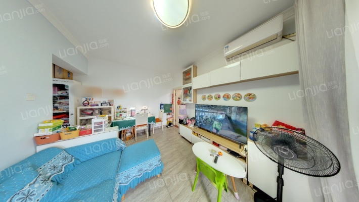 畔山御景花园二手房实景图