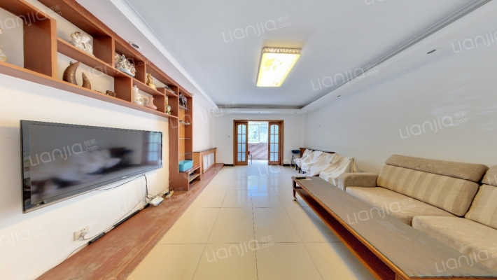 王府温馨公寓二手房实景图