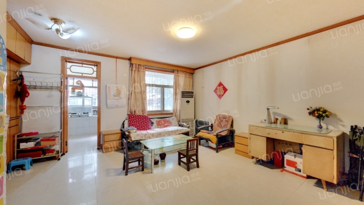 苗圃小区二手房实景图