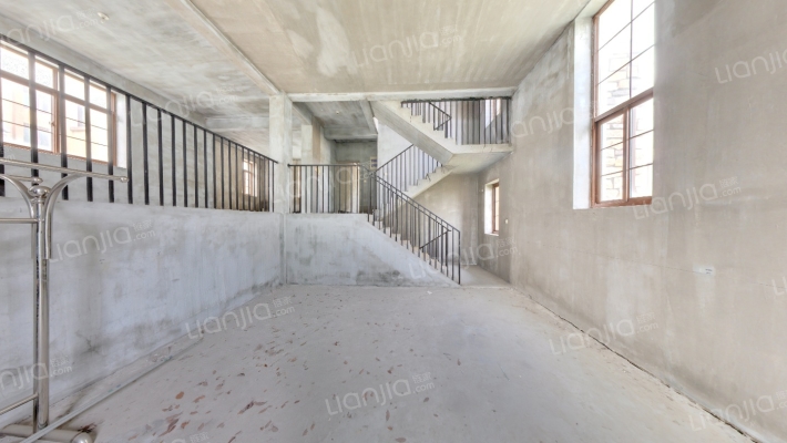 中大易墅二手房实景图