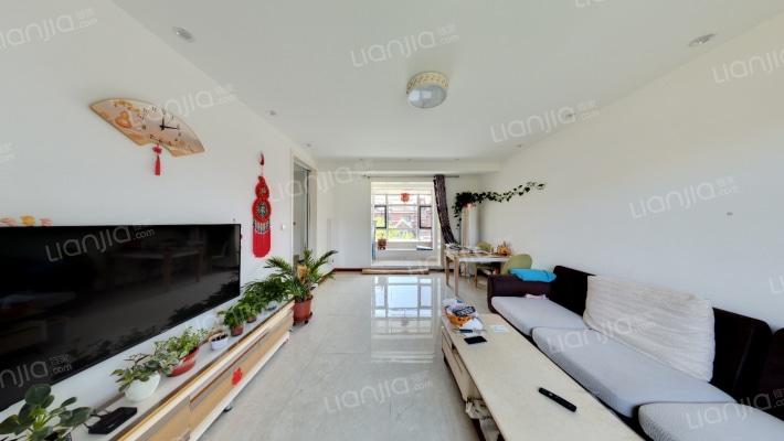 仁爱团泊湖逸湖岸南园二手房实景图